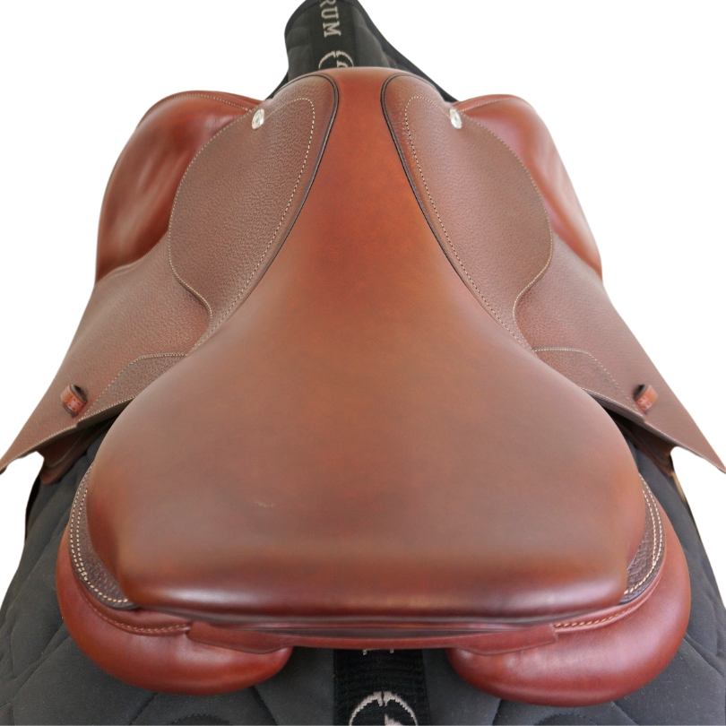 Ny CWD-sadel Classic 17,5" 3C
