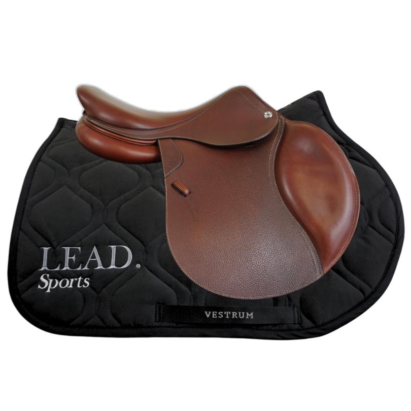 Ny CWD-sadel Classic 17,5" 2C