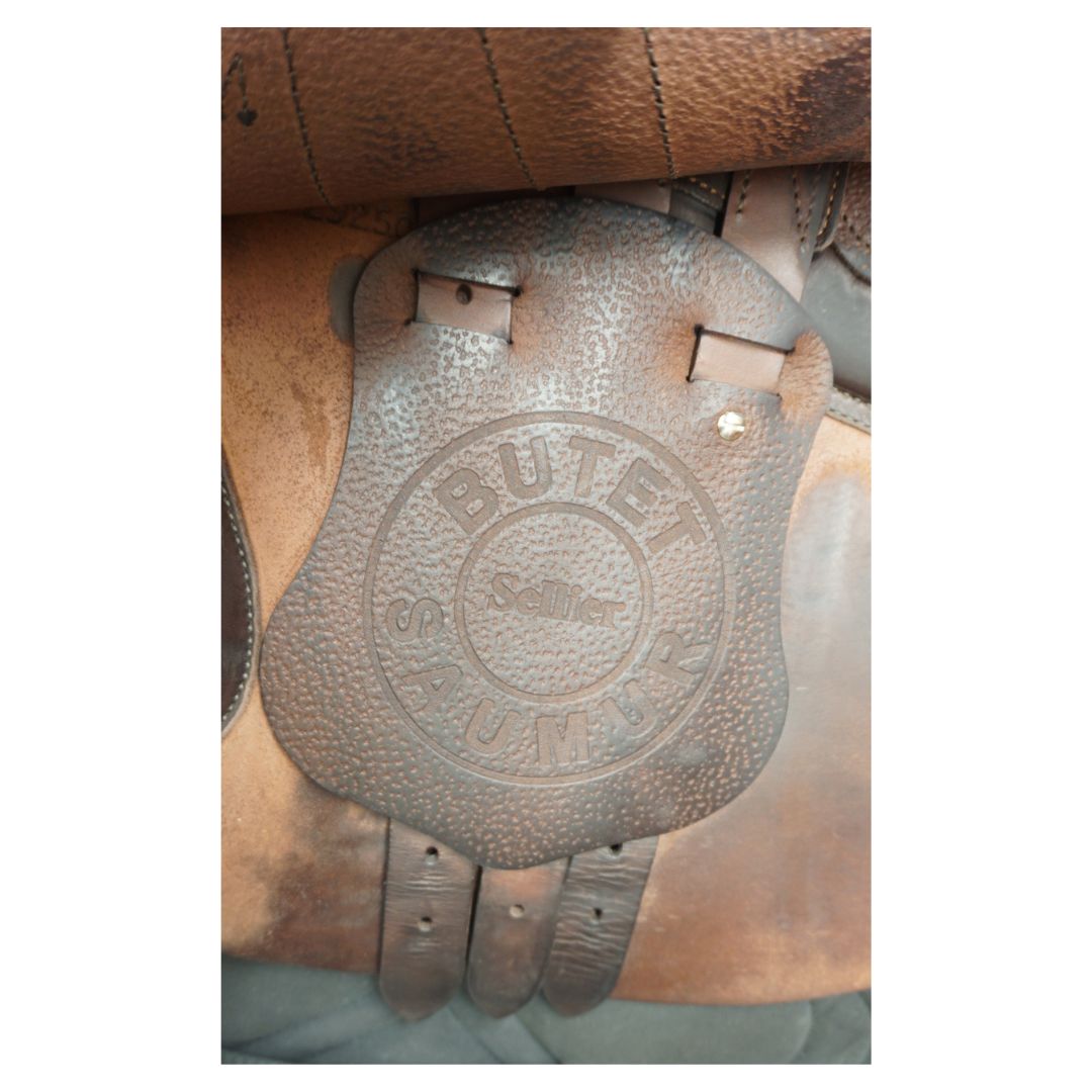 Begagnad Butet-sadel L 17,5" 2,5