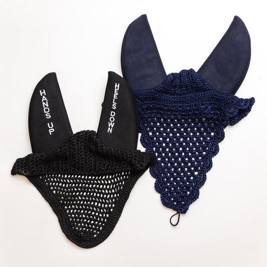 Huva Soundless "Hands up Heels down"