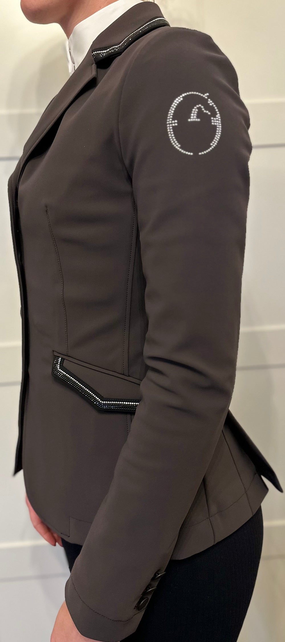 Vestrum Tävlingskavaj Nizza Dressyr Mörkbrun