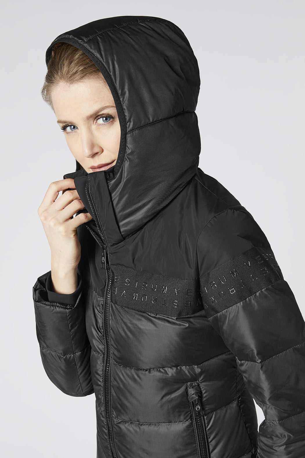 Vestrum Jacka Viola Black