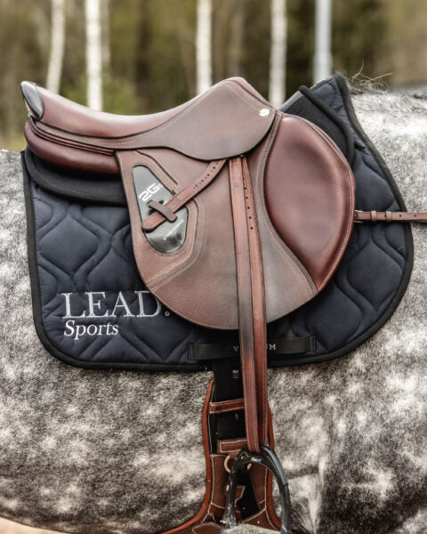 Vestrum x Lead Sports Schabrak Capville Marinblå