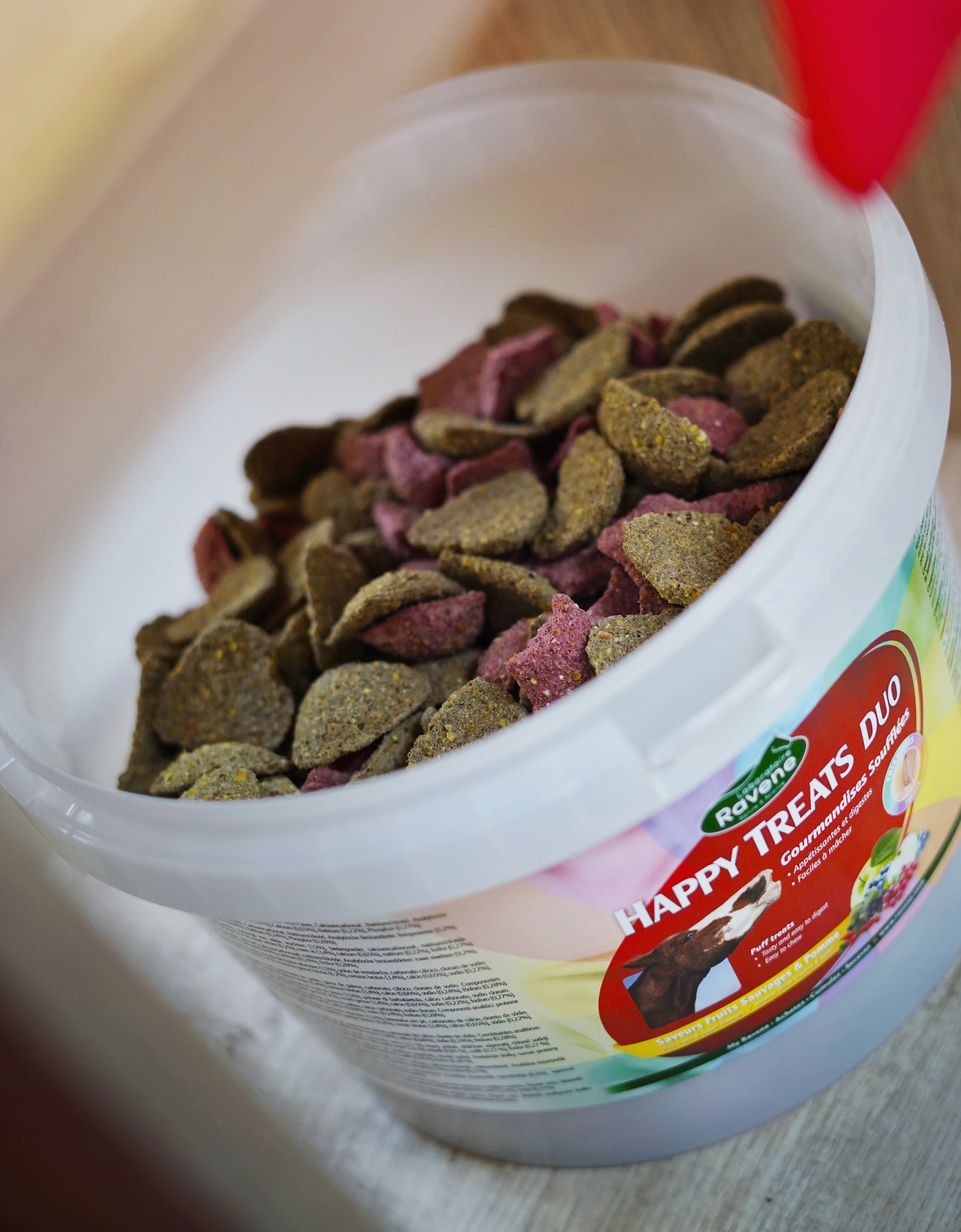 Ravene Happy Treats Duo Hästgodis Hink 2 kg