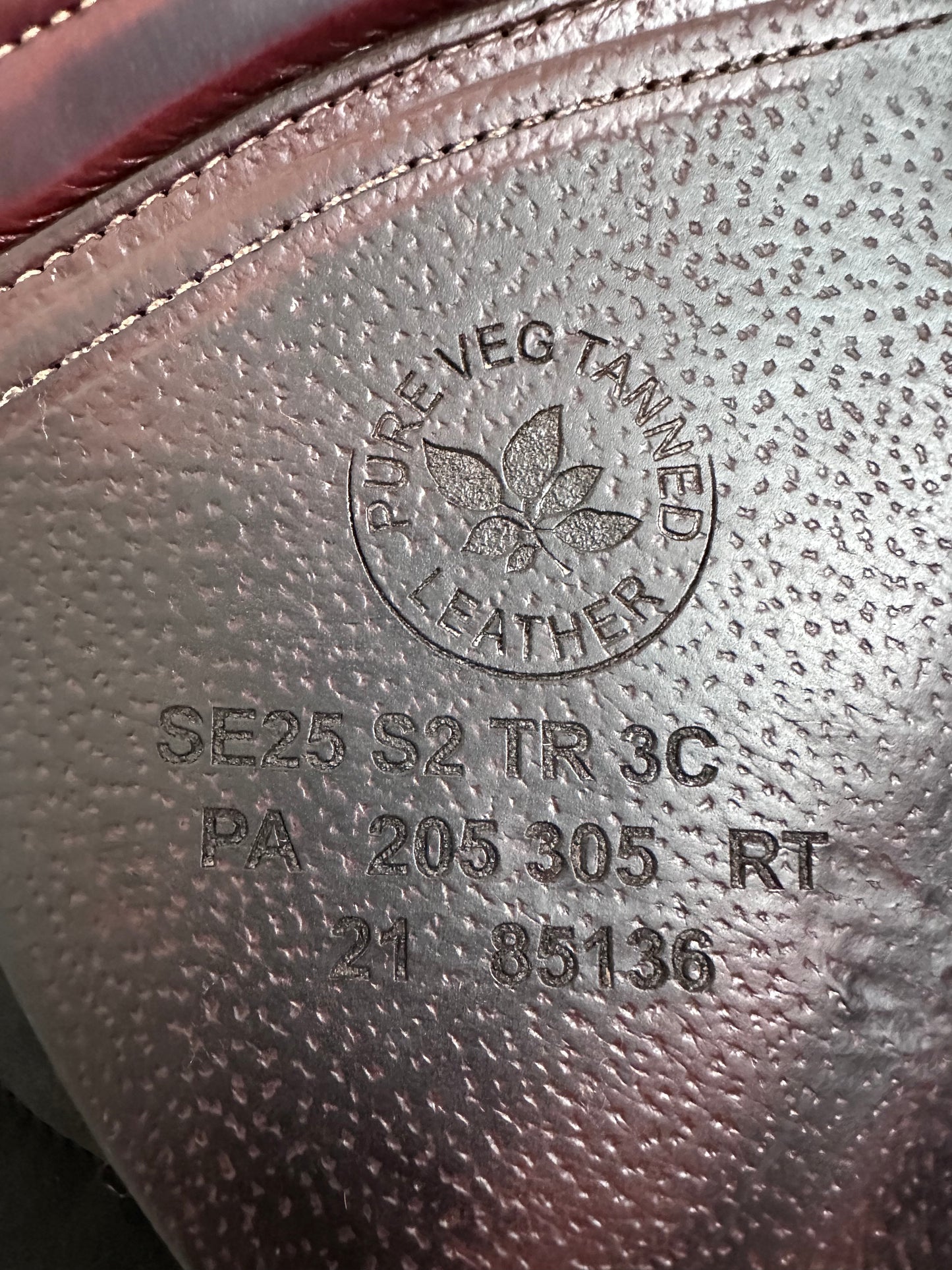 Begagnad CWD sadel 2Gs 17,5" 3C