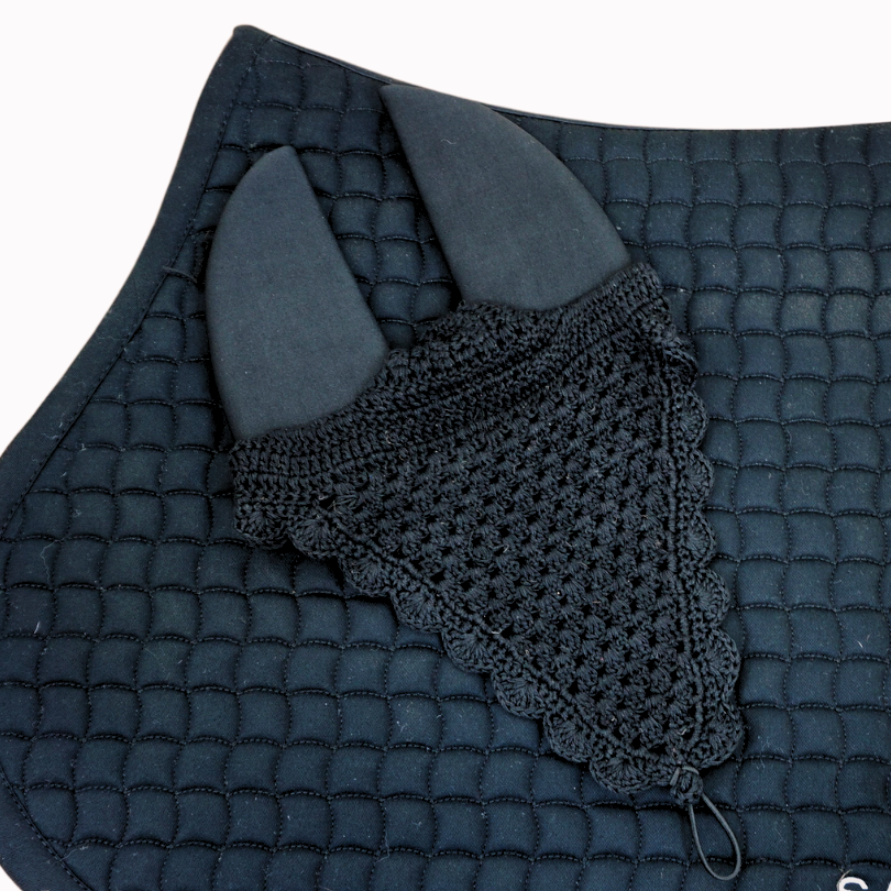 Huva Soundless "Hands up Heels down"