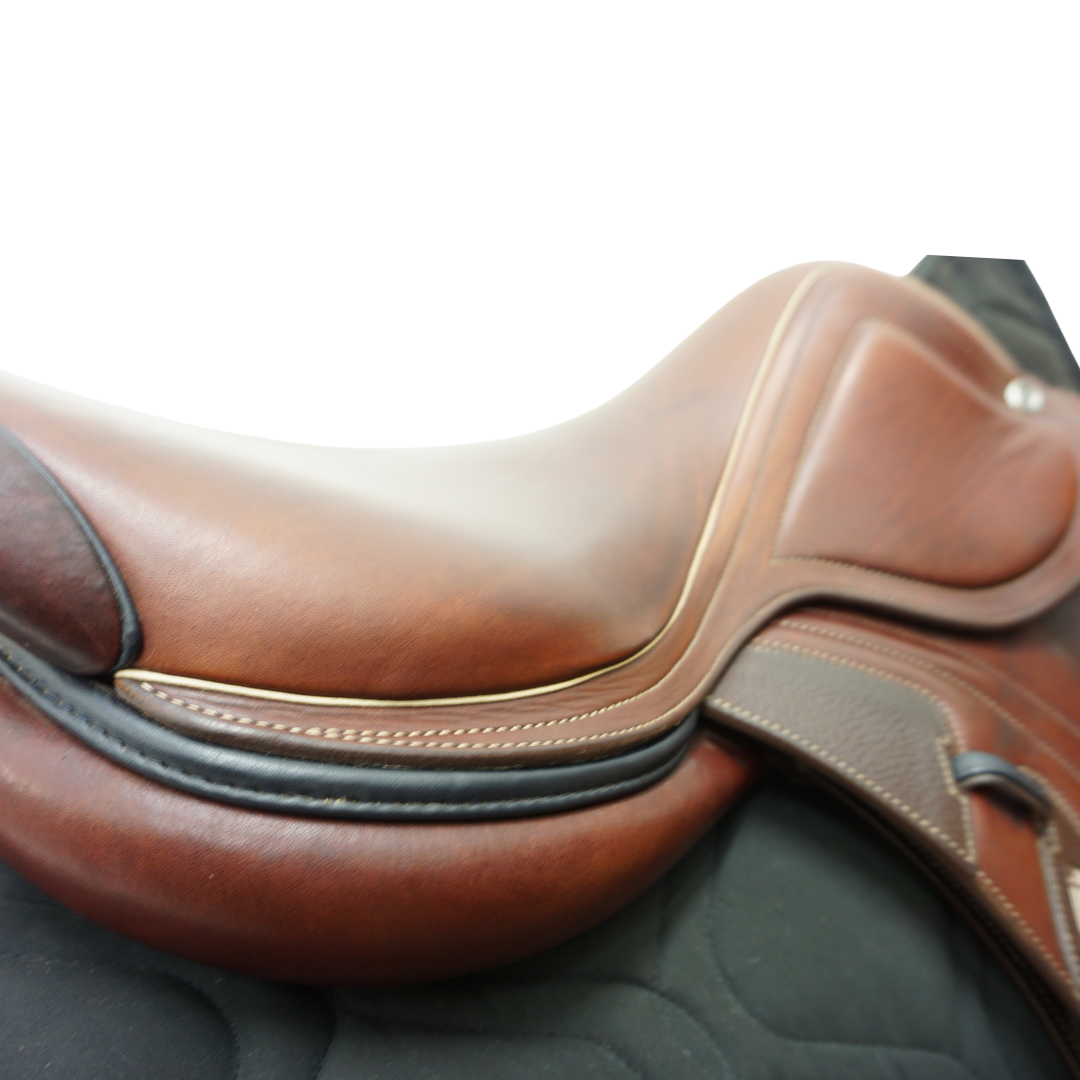 Begagnad CWD-sadel 2Gs Mademoiselle 17,5" 3C