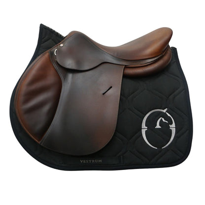 Begagnad Butet-sadel M 17" 2,25 kåpa