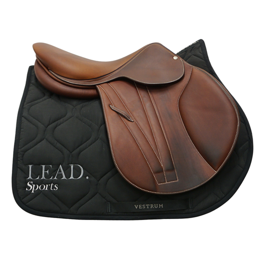 Ny Butet-sadel L 17,5" 2,25 kåpa