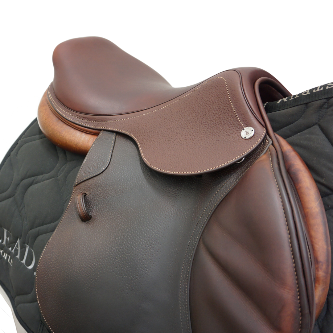 Begagnad CWD-sadel Classic 17,5" 3C